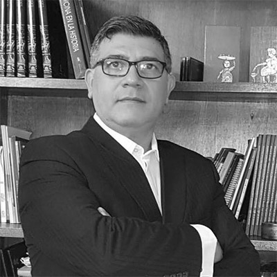Dr. Edgar Giménez